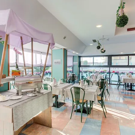Nevada Hotel 3*