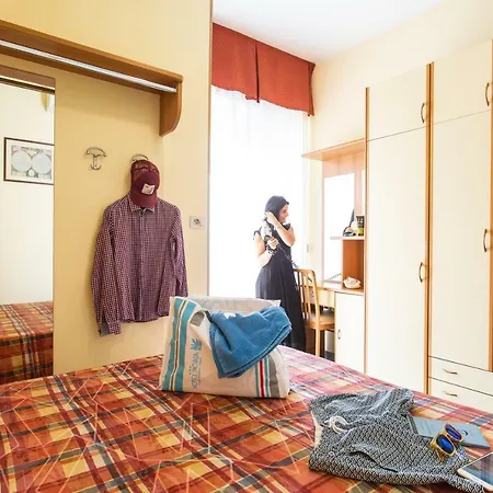 Nevada 3* Μπελάρια-Ιτζέα Μαρίνα